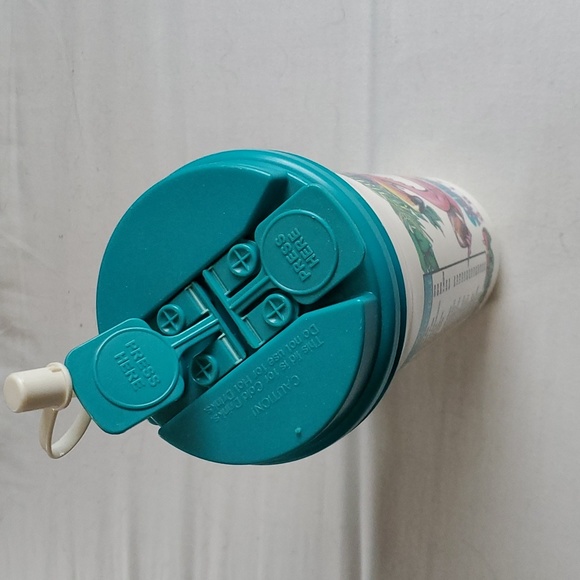 Sippy cup - Picture 3 of 5